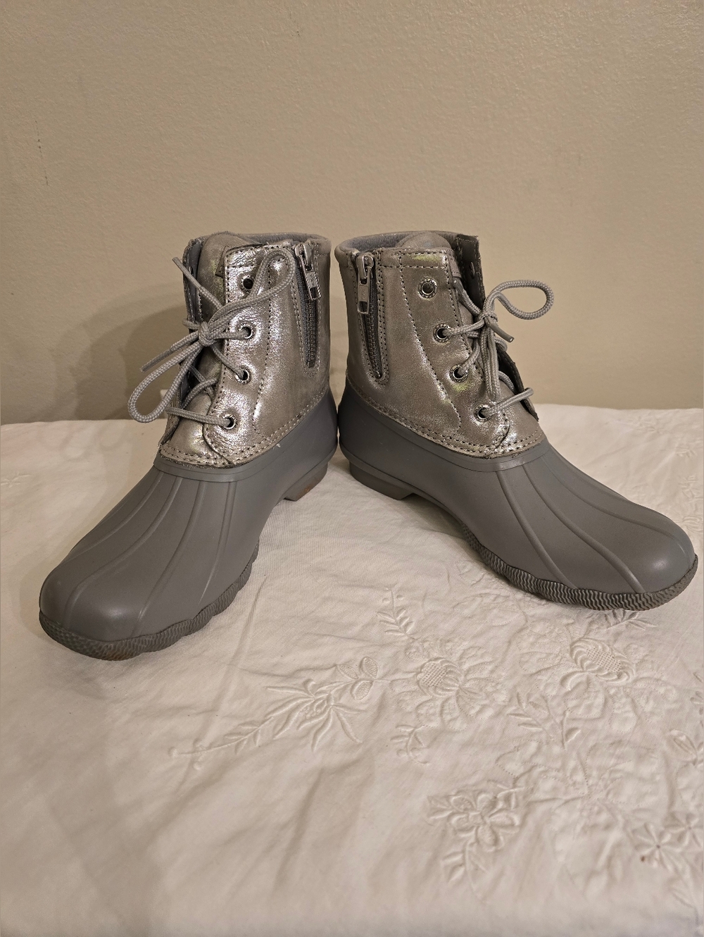 Sperry Women's Silver and Gray Duck Boots - Lace & Side Zip Size 5.5